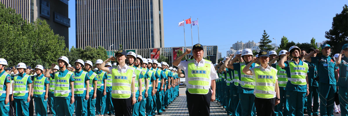 鄭州急救11輛急救車緊急馳援新鄉(xiāng)