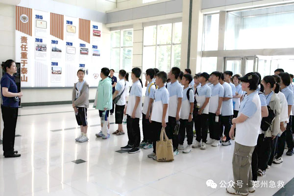 120開放日：為中學(xué)生上好急救知識(shí)實(shí)踐課